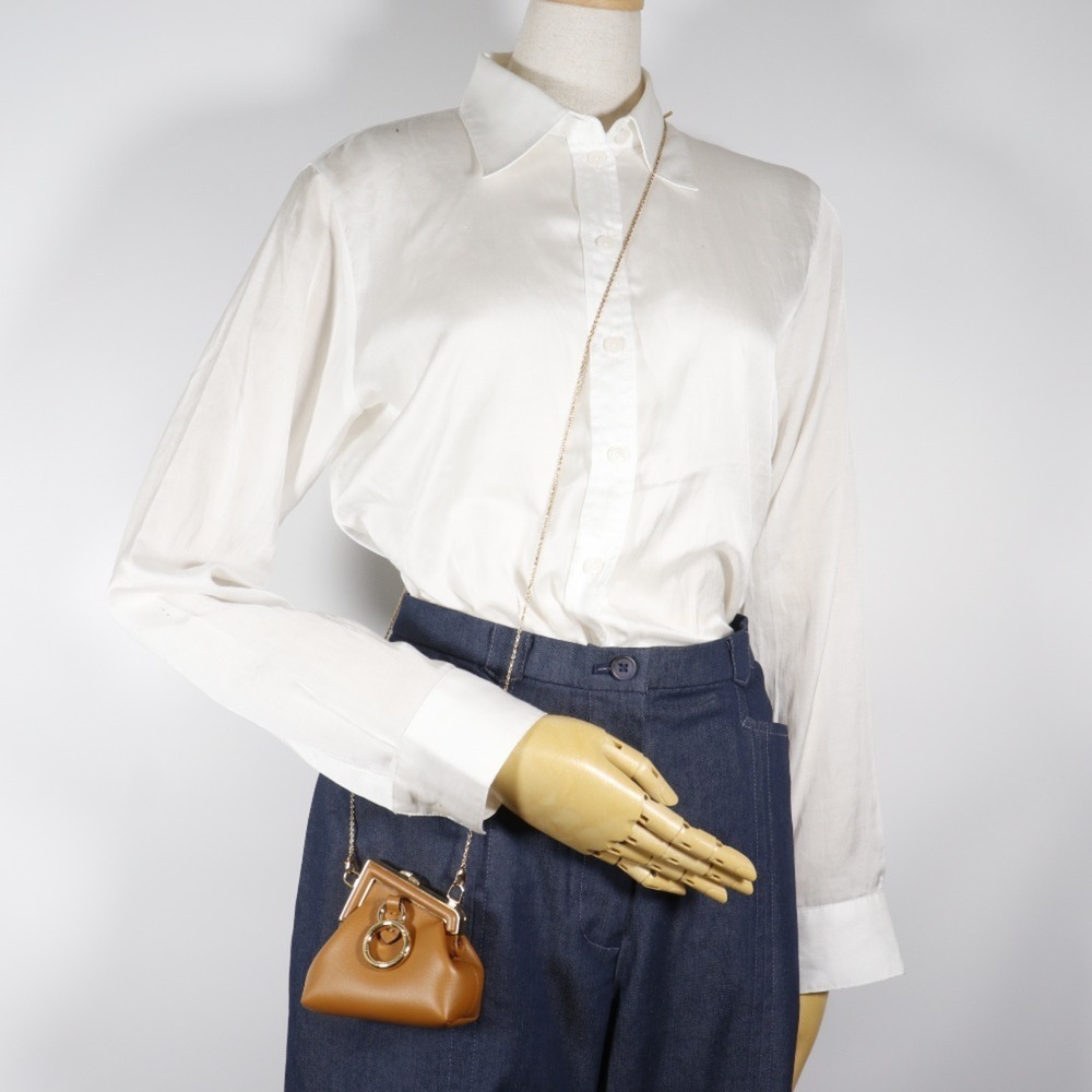 FENDI Brown Leather Shoulder Bag - Picture 16 of 16
